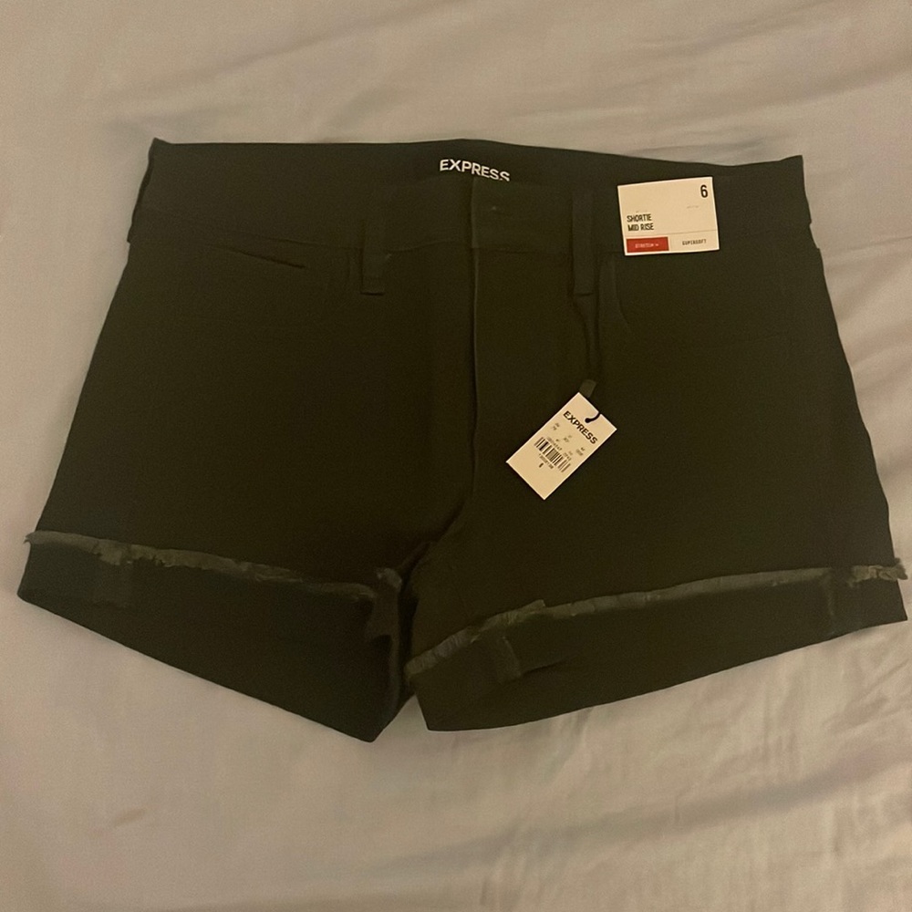 Black Express Shorts